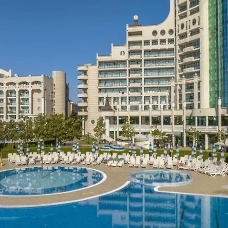 Sunset Resort Apartament C3 - 22 *